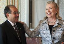 Mahmud Jibril, con Hillary Rodham Clinton. Mahmud Jibril, con Hillary Rodham Clinton.