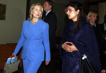 Hillary Rodham Clinton-izquierda-y Hina Rabbani Khar. Hillary Rodham Clinton-izquierda-y Hina Rabbani Khar.