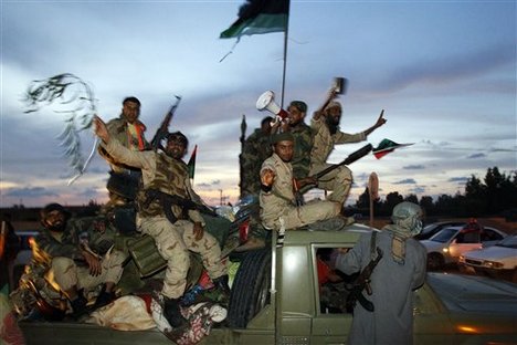 Libia "liberada" prepara nuevo gobierno que estará regido por ley islámica Libia "liberada" prepara nuevo gobierno que estará regido por ley islámica