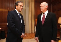 Antonis Samaras-izquierda- y Giorgos Papandreu.