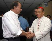 Daniel Ortega, a la izquierda, con el cardenal Obando Daniel Ortega, a la izquierda, con el cardenal Obando