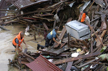 Tormenta en Filipinas dejó al menos 440 muertos y 200 desaparecidos