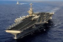 El portaaviones estadounidense John C. Stennis, el más grande de todos, que salió esta semana del golfo pérsico.