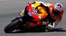 Casey Stoner, con la nueva moto de 1000, en Sepang, Malasia.