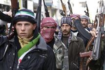 El ejército sirio mata a combatientes "extranjeros" en Homs (prensa) El ejército sirio mata a combatientes "extranjeros" en Homs (prensa)
