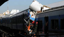 Tren se estrella en terminal en Argentina y deja 49 muertos y 600 heridos