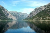 Una demanda mayor y el cambio climático amenazan gravemente el agua dulce