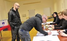 Los eslovenos rechazan acordar más derechos a parejas homosexuales Los eslovenos rechazan acordar más derechos a parejas homosexuales