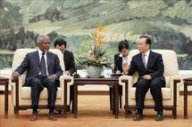 Kofi Annan-izquierda-y Wen Jiabao Kofi Annan-izquierda-y Wen Jiabao