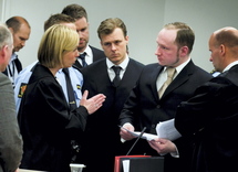 La jueza habla con Breivik La jueza habla con Breivik