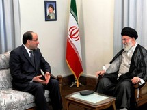 Nuri Al Maliki-izquierda- con Ali Jamenei, en una visita anterior a Irán.