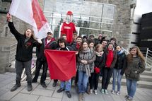 Estudiantes de Quebec proponen medidas para poner fin a 12 semanas de huelga Estudiantes de Quebec proponen medidas para poner fin a 12 semanas de huelga