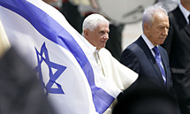 Papa reconoce que "queda mucho por hacer" entre judíos y católicos Papa reconoce que "queda mucho por hacer" entre judíos y católicos