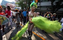 Hija de Raúl Castro encabeza desfile antihomofobia que estremece La Habana