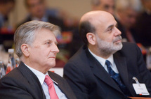 Jean-Claude Trichet-izquierda- y Ben Bernanke