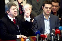 Alexis Tsipras, a la derecha, y Jean-Luc Mèlenchon, ayer en París. Alexis Tsipras, a la derecha, y Jean-Luc Mèlenchon, ayer en París.