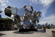 Una utópica "Ciudad Nube" en el techo del Museo Metropolitano de Nueva York