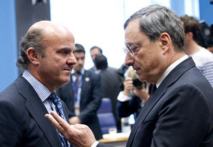 Luis De Guindos-izquierda-y Mario Draghi Luis De Guindos-izquierda-y Mario Draghi