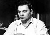 Ernest Borgnine, en Marty.