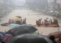 Calles inundadas en Filipinas.