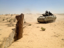 Un tanque egipcio en el Sinaí Un tanque egipcio en el Sinaí