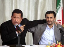 Los presidentes de Venezuela, Hugo Chávez-izquierda- y de Irán,  Mahmud Ahmadinejad.