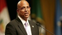 El priimer ministro de Belice, Dean Barrow