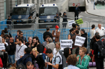 Manifestantes y policías en Madrid.