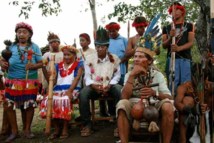 Miembros de la etnia guaraní-kaiowá Miembros de la etnia guaraní-kaiowá