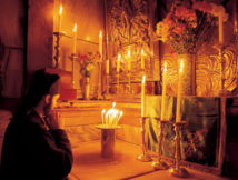 La iglesia del santo sepulcro La iglesia del santo sepulcro