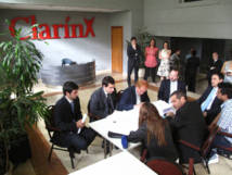 Sabatella reunido con abogados del Grupo Clarín Sabatella reunido con abogados del Grupo Clarín