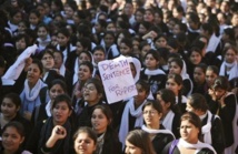 Manifestantes contra la impunidad de los violadores, en India Manifestantes contra la impunidad de los violadores, en India