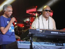 Gilberto Gil-izquierda-y Stevie Wonder