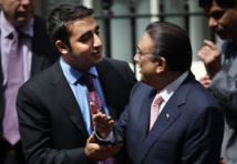 Bilawal Bhutto-izquierda-y su padre, Asif Ali Zardari