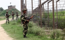 Dos soldados indios mueren por disparos del ejército pakistaní en Cachemira Dos soldados indios mueren por disparos del ejército pakistaní en Cachemira