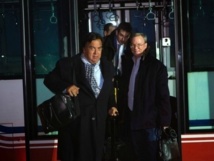 Bill Richardson, a la izquierda, y Eric Schmidt, a su llegada a Corea. Bill Richardson, a la izquierda, y Eric Schmidt, a su llegada a Corea.