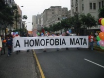 Manifestación contra los asesinatos de homosexuales y transexuales en Brasil.