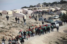 Palestinos en un campamento cerca de Jerusalen