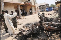 Al menos 42 muertos en atentado suicida en una mezquita de Irak Al menos 42 muertos en atentado suicida en una mezquita de Irak