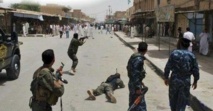 Soldados disparan a manifestantes en Faluya, Irak. Soldados disparan a manifestantes en Faluya, Irak.