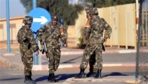 Unos 50 hombres armados atacan cuartel militar en Argelia (diario) Unos 50 hombres armados atacan cuartel militar en Argelia (diario)