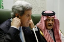 John Kerry-izquierda-y Saud Al Faisal John Kerry-izquierda-y Saud Al Faisal
