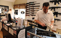 Una tienda de armas en Estados Unidos Una tienda de armas en Estados Unidos