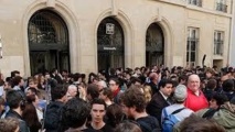 Concentración contra el asesinato de Clément