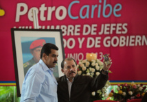 Nicolás Maduro-izquierda-y Daniel Ortega