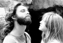 Jim Morrison-izquierda-y Pamela Courson