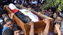 Decenas de miles de opositores egipcios a Mursi se congregan en la plaza Tahrir Decenas de miles de opositores egipcios a Mursi se congregan en la plaza Tahrir