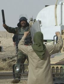 Enfrentamientos mortíferos en un campo de refugiados iraníes en Irak