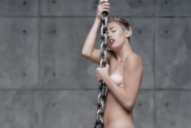 Sensual video de Miley Cyrus se estrena con récord de visitas