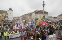 Manifestantes en Polonia